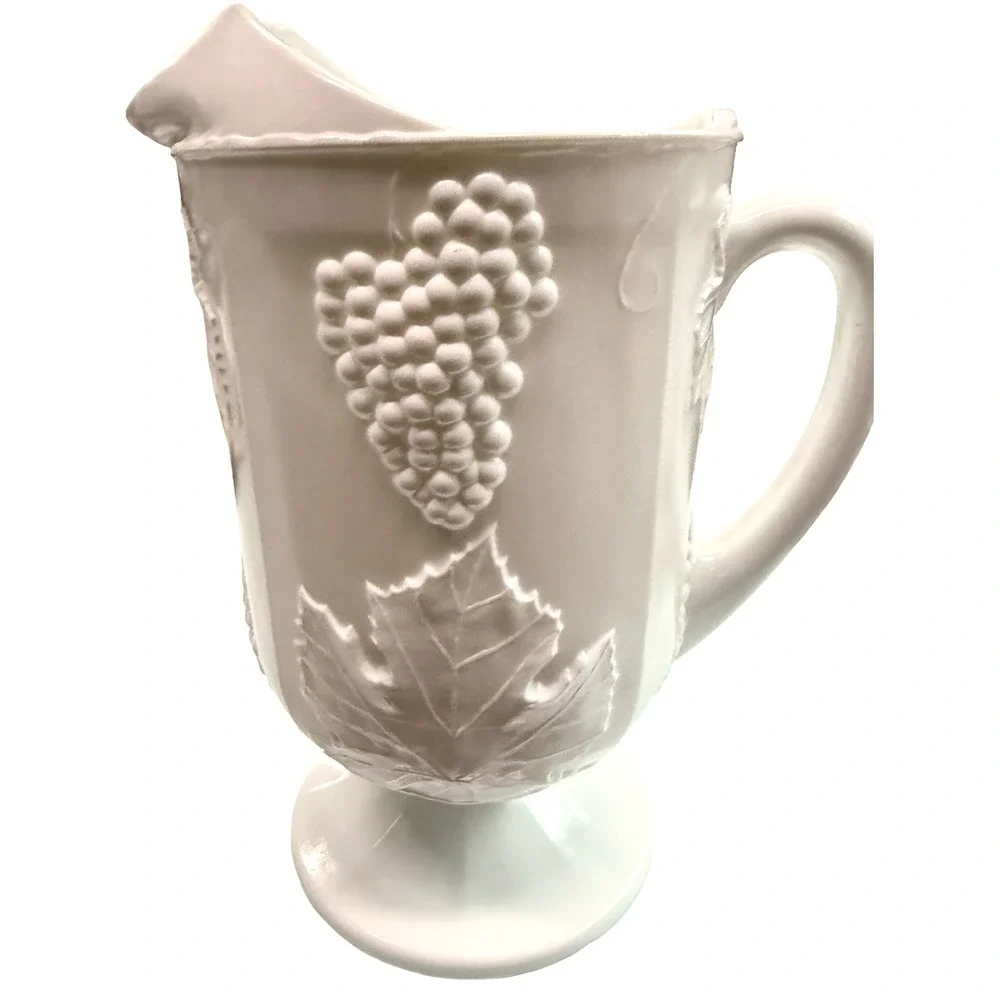 Vintage White‎ Milk Glass Grape Harvest Pedestal Pitcher Vase Planter 9